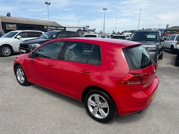 Used Volkswagen Golf 2015 for sale - 79046006: Photo