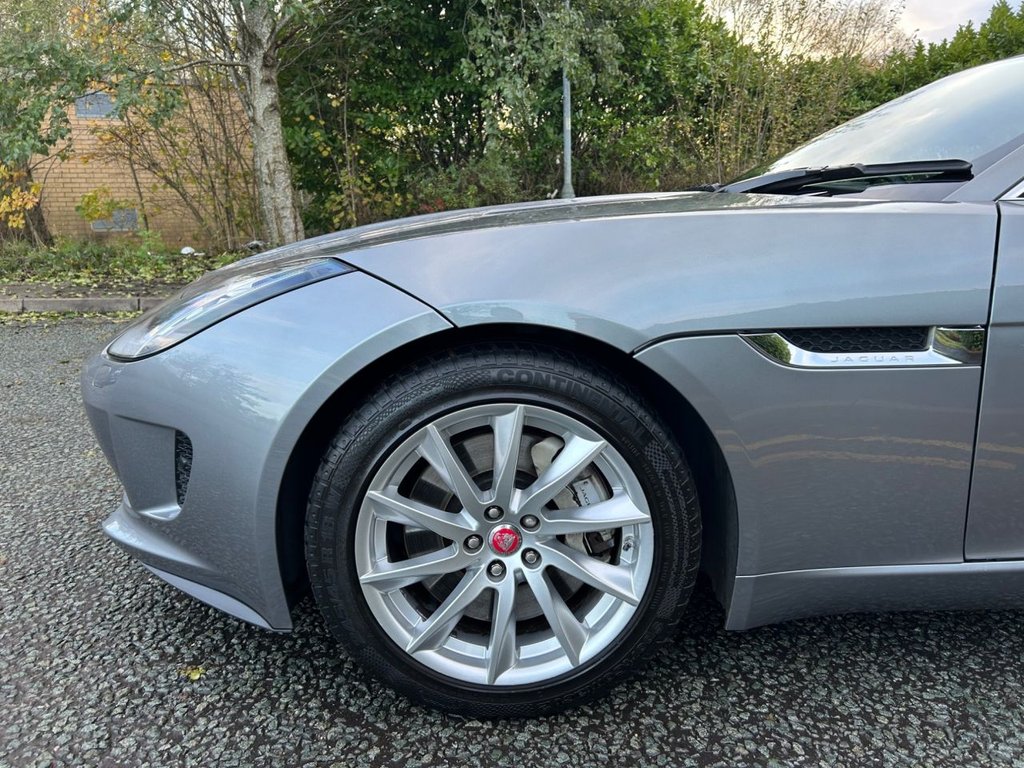Used Jaguar F-Type 2014 for sale - 76725079: Photo 10