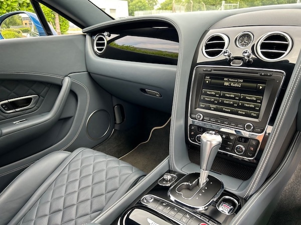 Used Bentley Continental 2017 for sale - 74904190: Photo 32