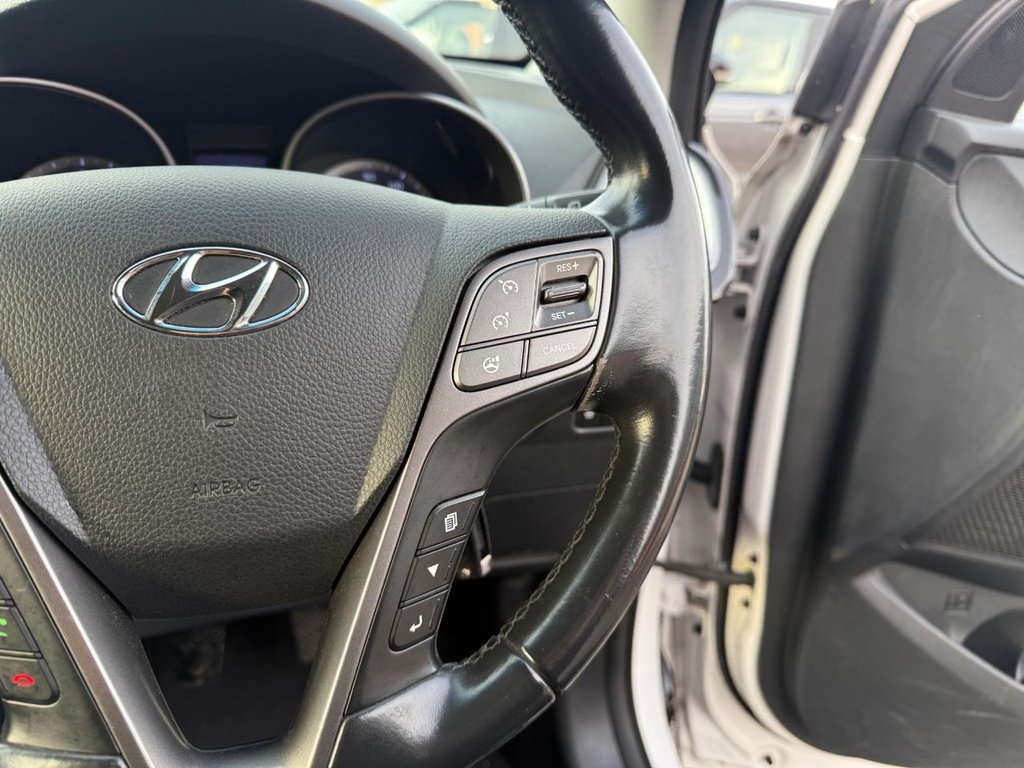 Used Hyundai Santa Fe 2014 for sale - 76501059: Photo 17