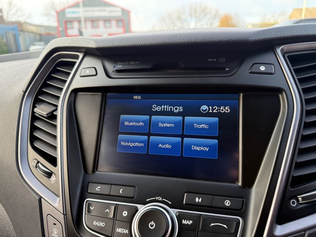 Used Hyundai Santa Fe 2014 for sale - 76501059: Photo 22