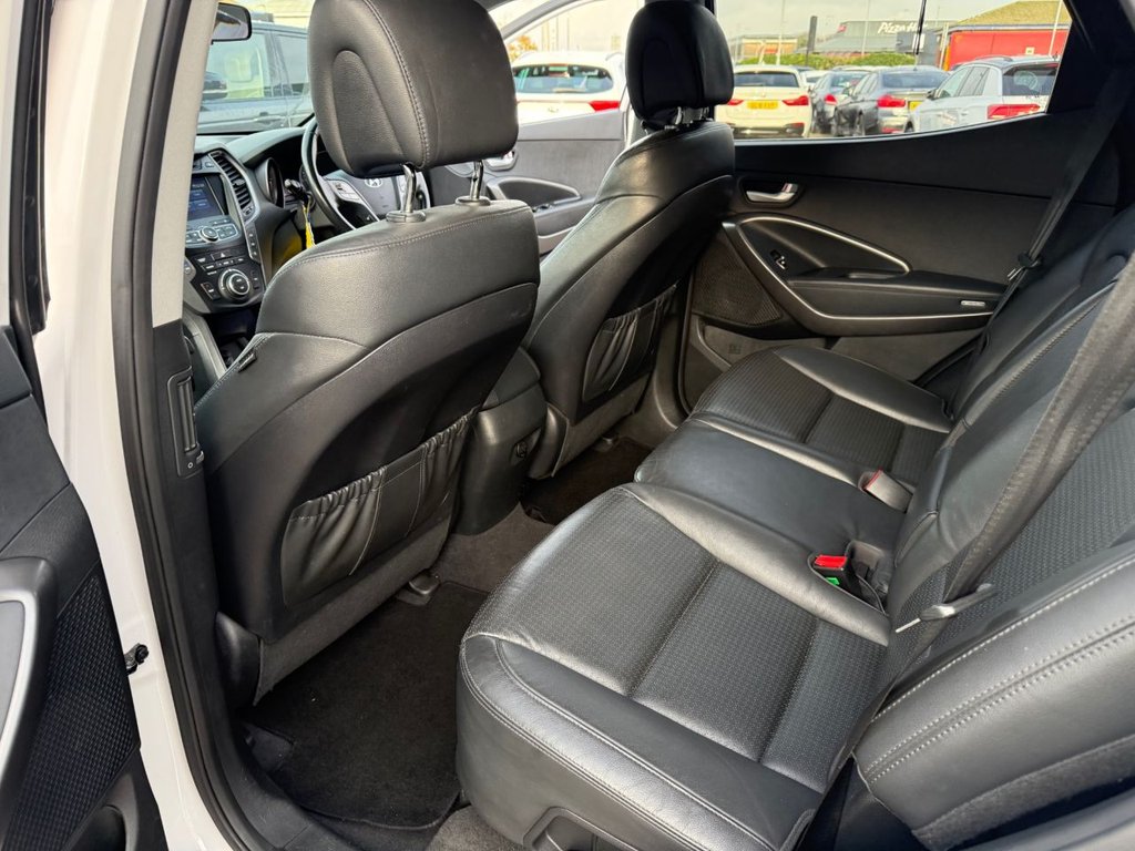 Used Hyundai Santa Fe 2014 for sale - 76501059: Photo 29