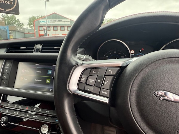 Used Jaguar XF 2016 for sale - 75111882: Photo 18