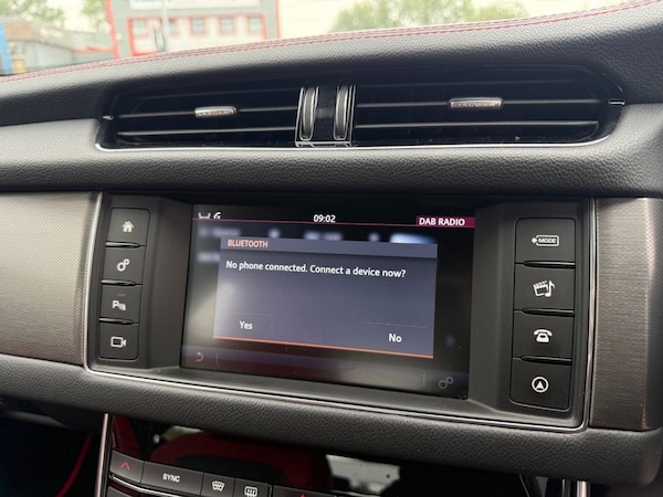Used Jaguar XF 2016 for sale - 75111882: Photo 23