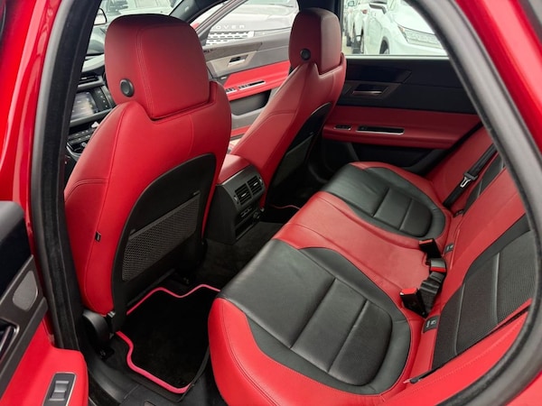 Used Jaguar XF 2016 for sale - 75111882: Photo 33