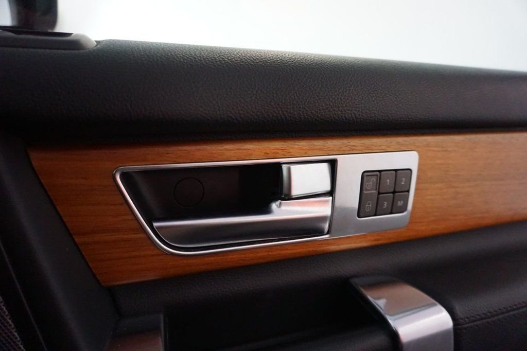 Used Land Rover Discovery 4 2016 for sale - 78117634: Photo 19