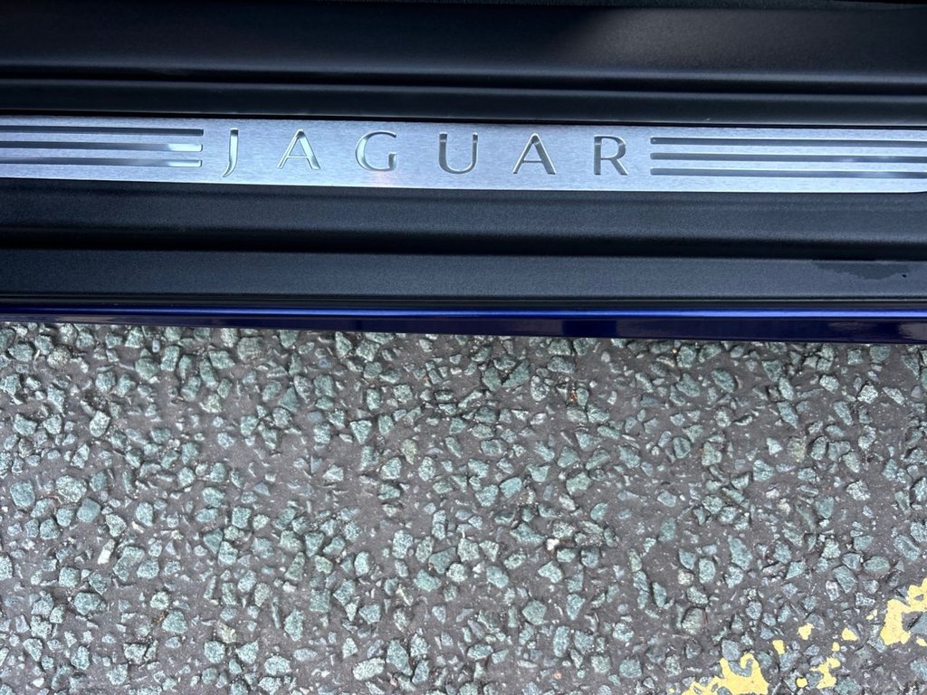 Used Jaguar XK 2009 for sale - 76867299: Photo 21