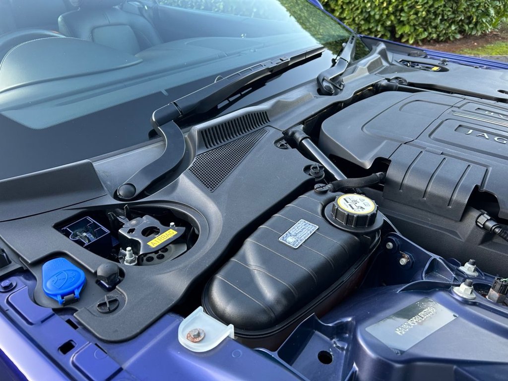 Used Jaguar XK 2009 for sale - 76867299: Photo 25