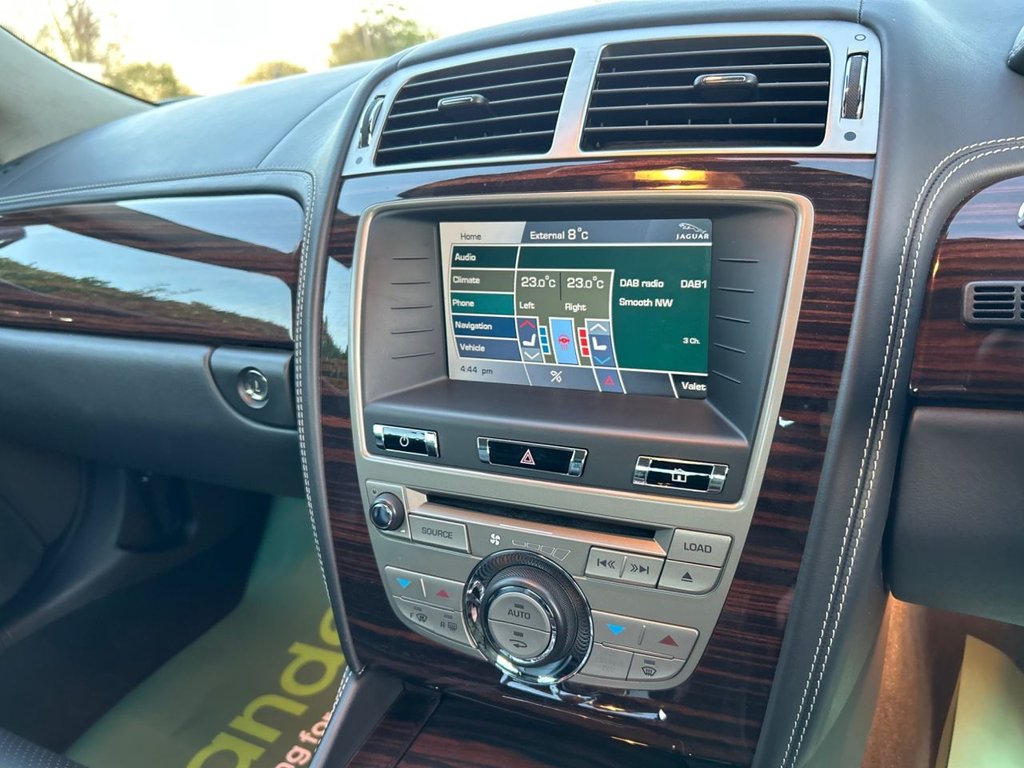 Used Jaguar XK 2009 for sale - 76867299: Photo 34