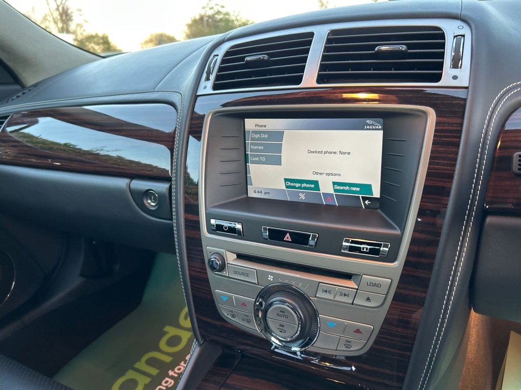 Used Jaguar XK 2009 for sale - 76867299: Photo 36