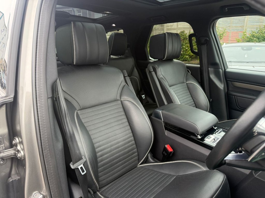 Used Land Rover Discovery 2019 for sale - 78172519: Photo 16