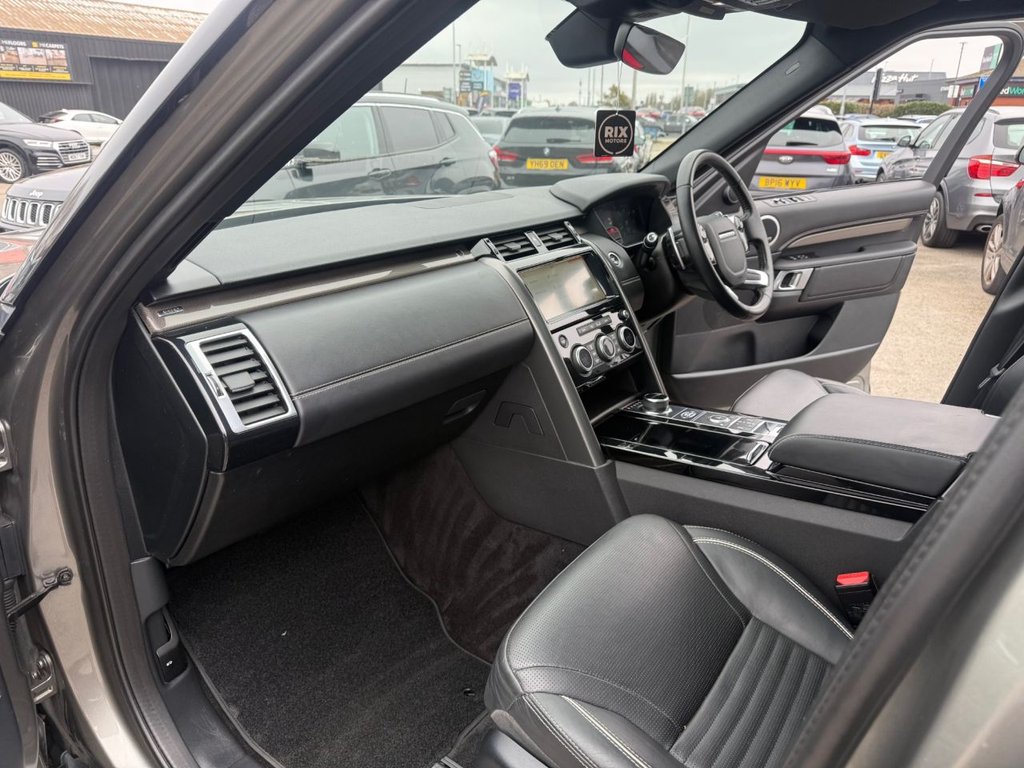 Used Land Rover Discovery 2019 for sale - 78172519: Photo 30