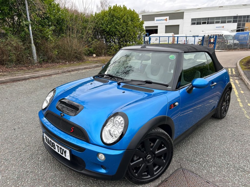 Used MINI Convertible 2008 for sale - 77594559: Photo 12
