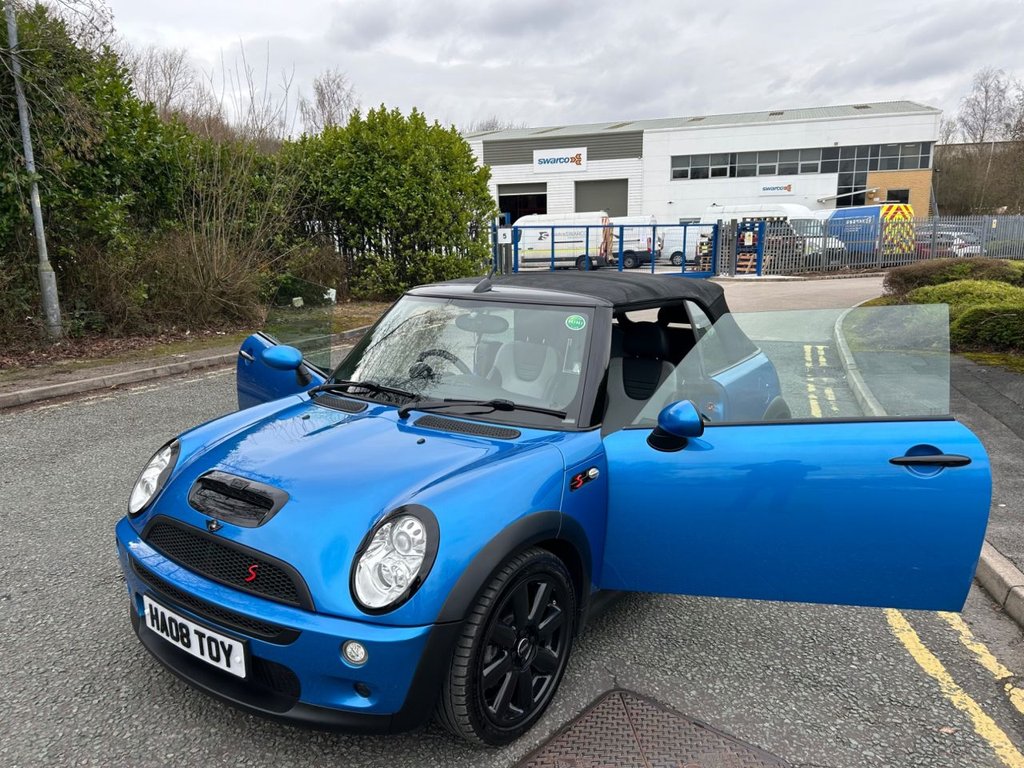 Used MINI Convertible 2008 for sale - 77594559: Photo 19