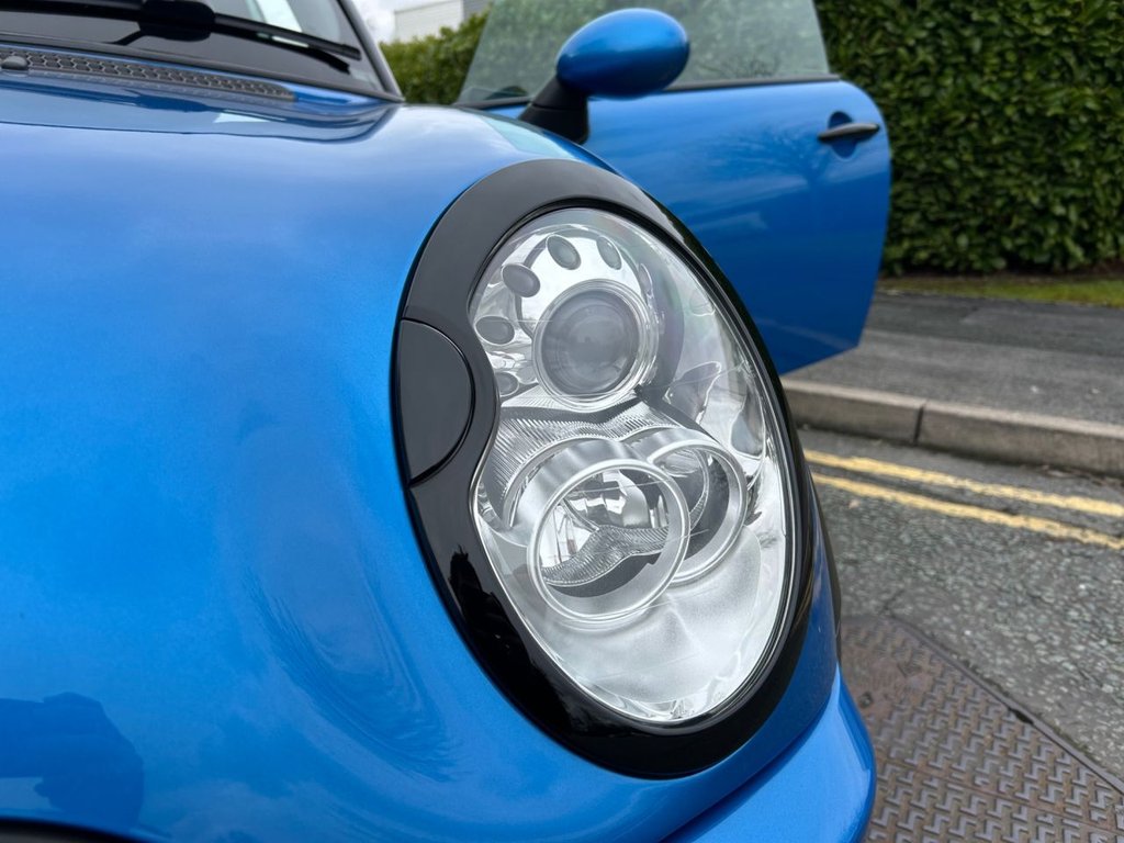 Used MINI Convertible 2008 for sale - 77594559: Photo 22