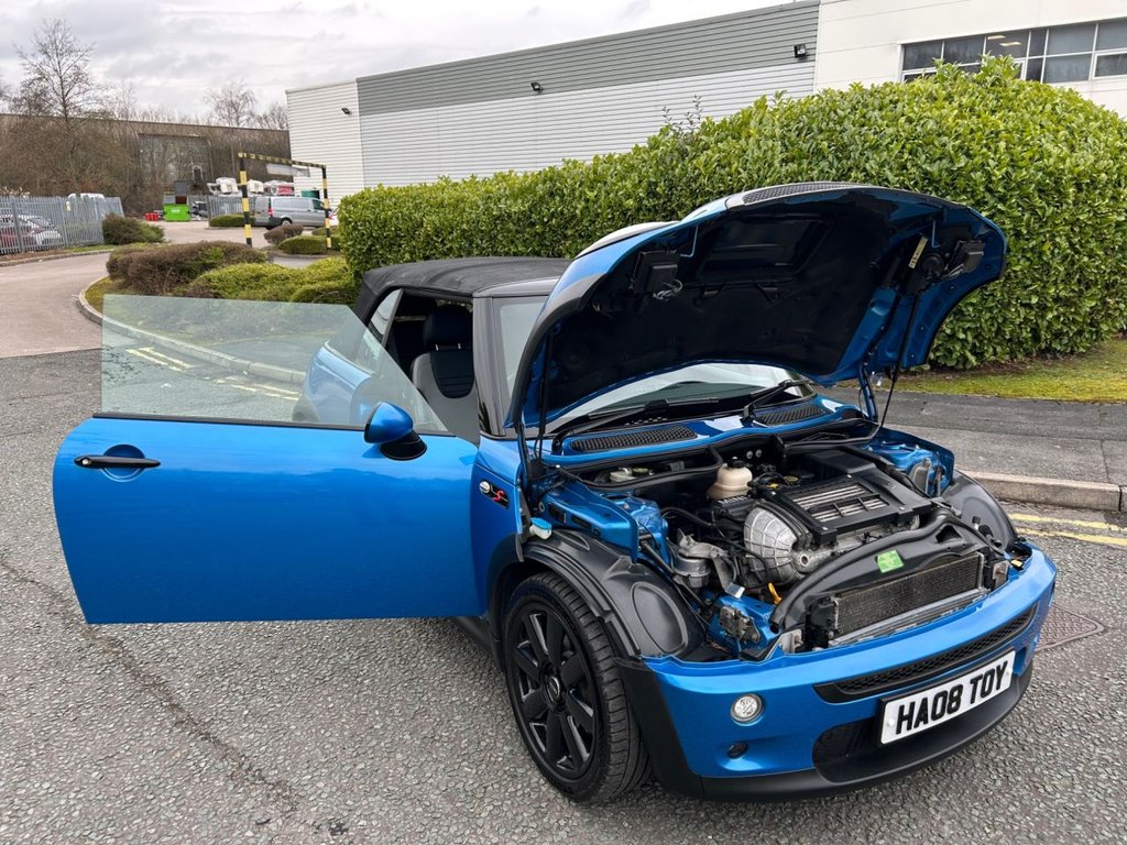 Used MINI Convertible 2008 for sale - 77594559: Photo 26
