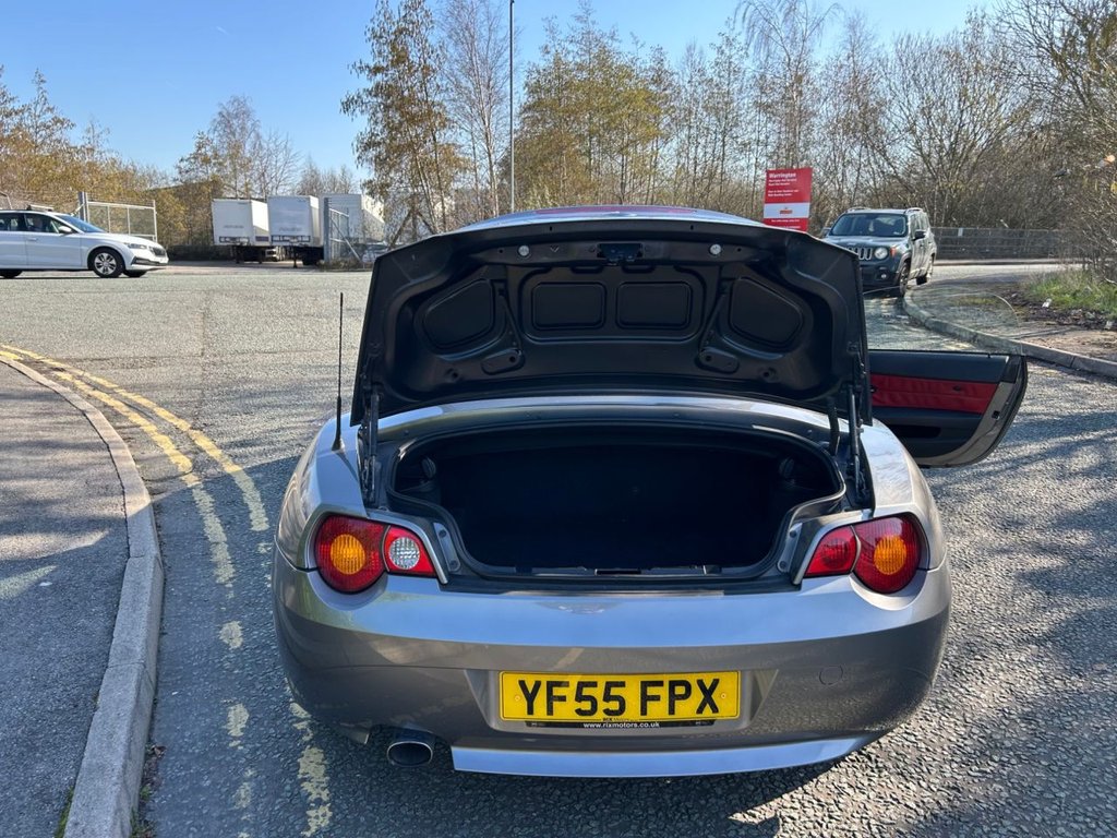 Used BMW Z4 2005 for sale - 77557789: Photo 15