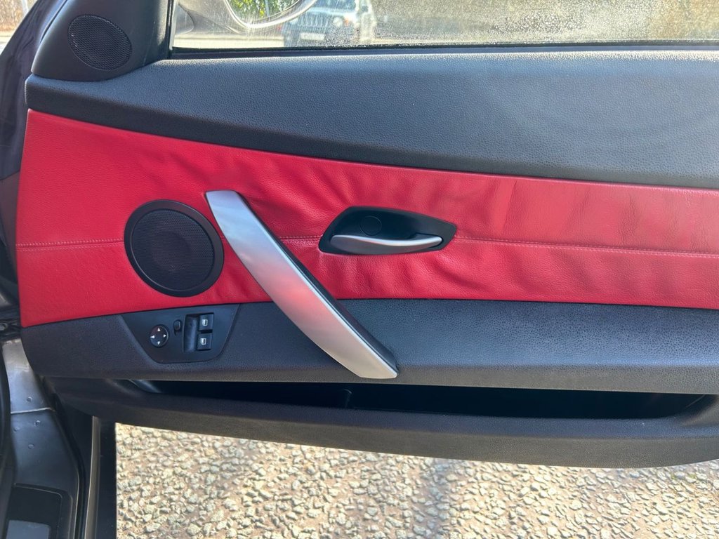 Used BMW Z4 2005 for sale - 77557789: Photo 24