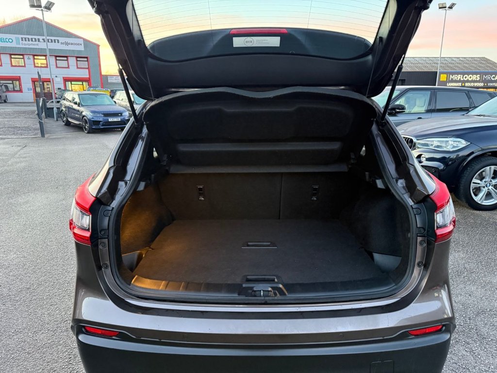 Used Nissan Qashqai 2018 for sale - 76821157: Photo 7