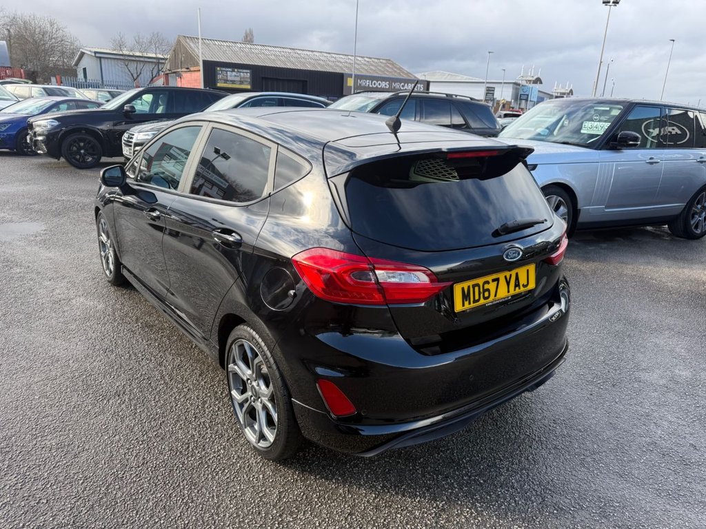 Used Ford Fiesta 2017 for sale - 77891239: Photo 5