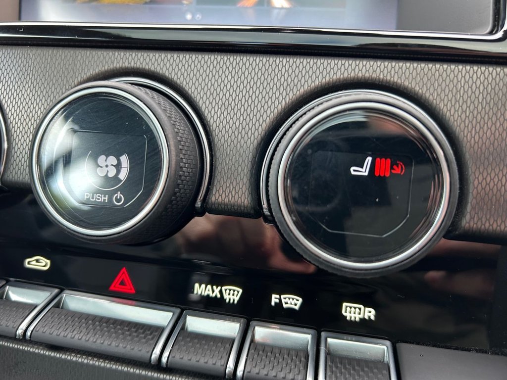 Used Jaguar F-Type 2015 for sale - 76642883: Photo 28