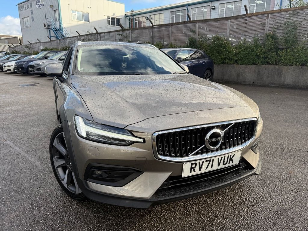 Used Volvo V60 Cross Country 2021 for sale - 76527232: Photo 13