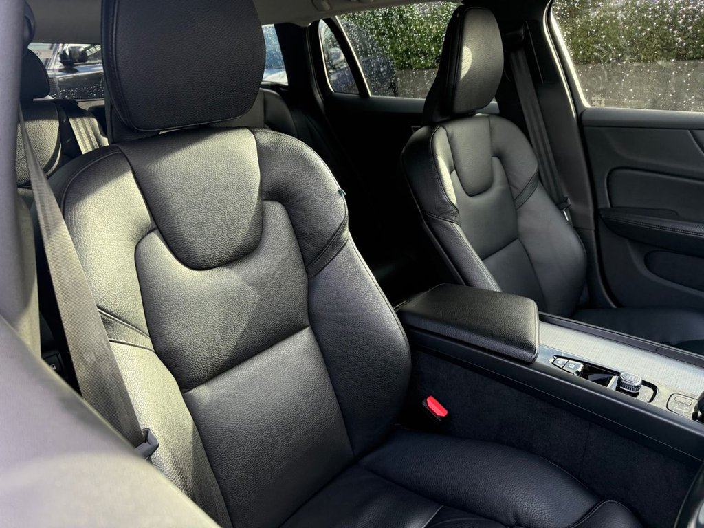 Used Volvo V60 Cross Country 2021 for sale - 76527232: Photo 14
