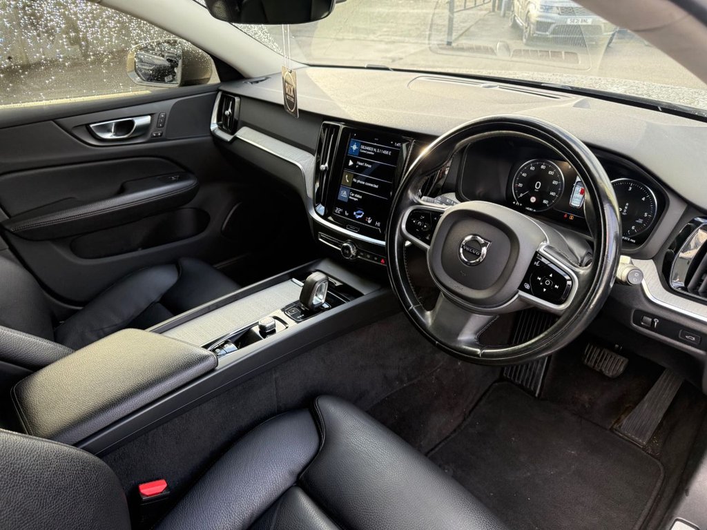 Used Volvo V60 Cross Country 2021 for sale - 76527232: Photo 15