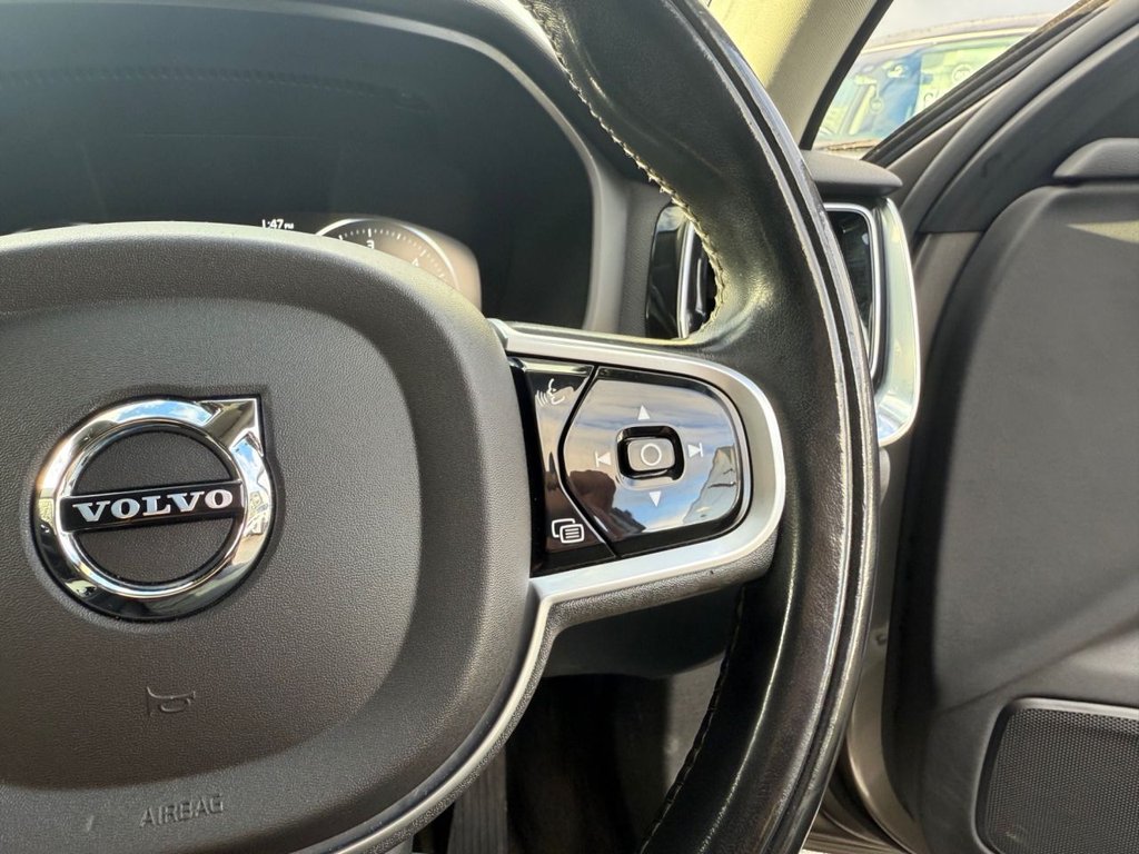 Used Volvo V60 Cross Country 2021 for sale - 76527232: Photo 19
