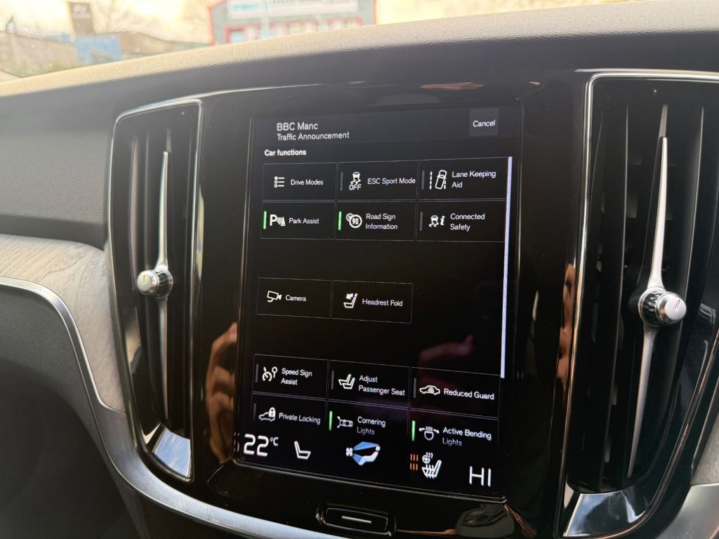 Used Volvo V60 Cross Country 2021 for sale - 76527232: Photo 27