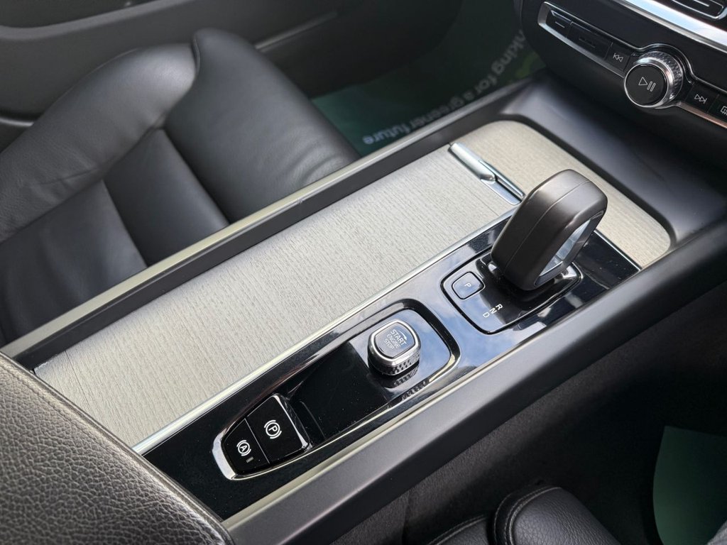 Used Volvo V60 Cross Country 2021 for sale - 76527232: Photo 30