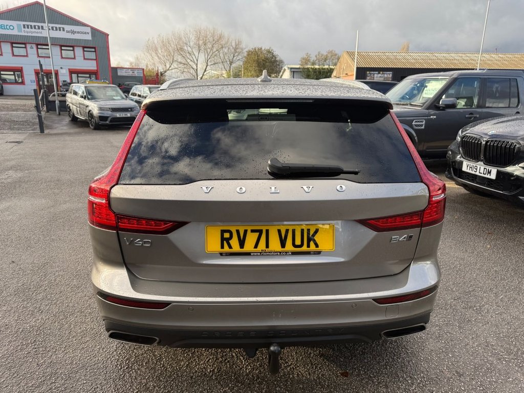 Used Volvo V60 Cross Country 2021 for sale - 76527232: Photo 6