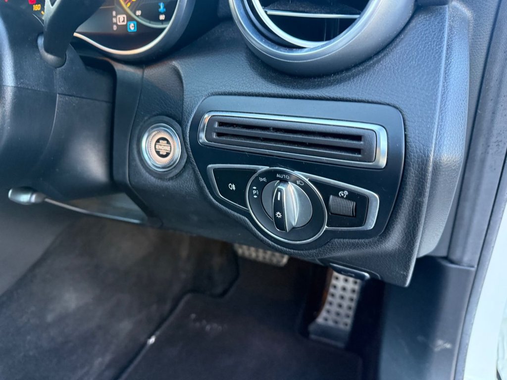 Used Mercedes-Benz C Class 2018 for sale - 76132665: Photo 18