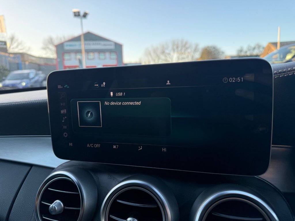 Used Mercedes-Benz C Class 2018 for sale - 76132665: Photo 23