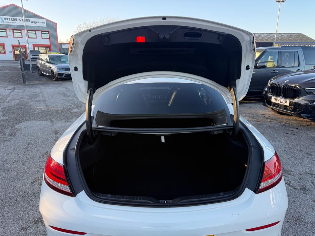 Used Mercedes-Benz C Class 2018 for sale - 76132665: Photo 7