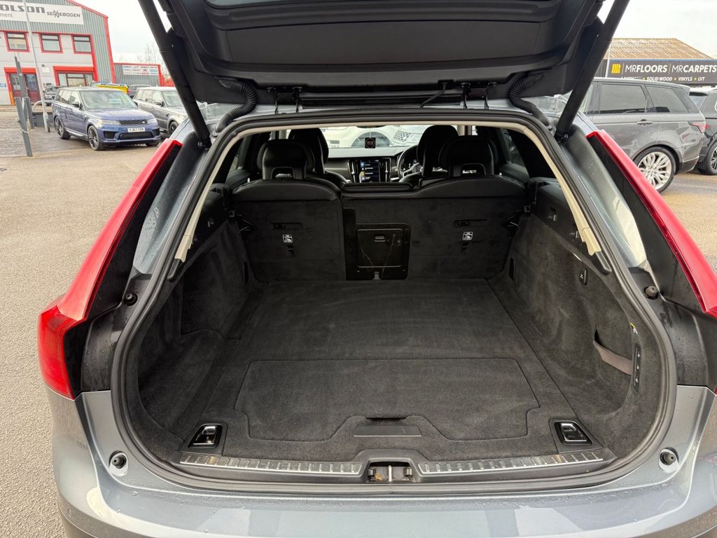 Used Volvo V90 2017 for sale - 77668887: Photo 7