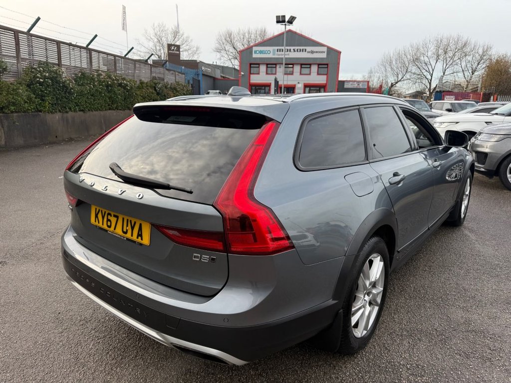 Used Volvo V90 2017 for sale - 77668887: Photo 9