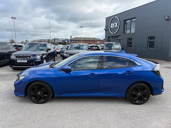 Used Honda Civic 2018 for sale - 78358022: Photo