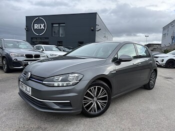 Used Volkswagen Golf 2018 for sale - 78166912: Photo