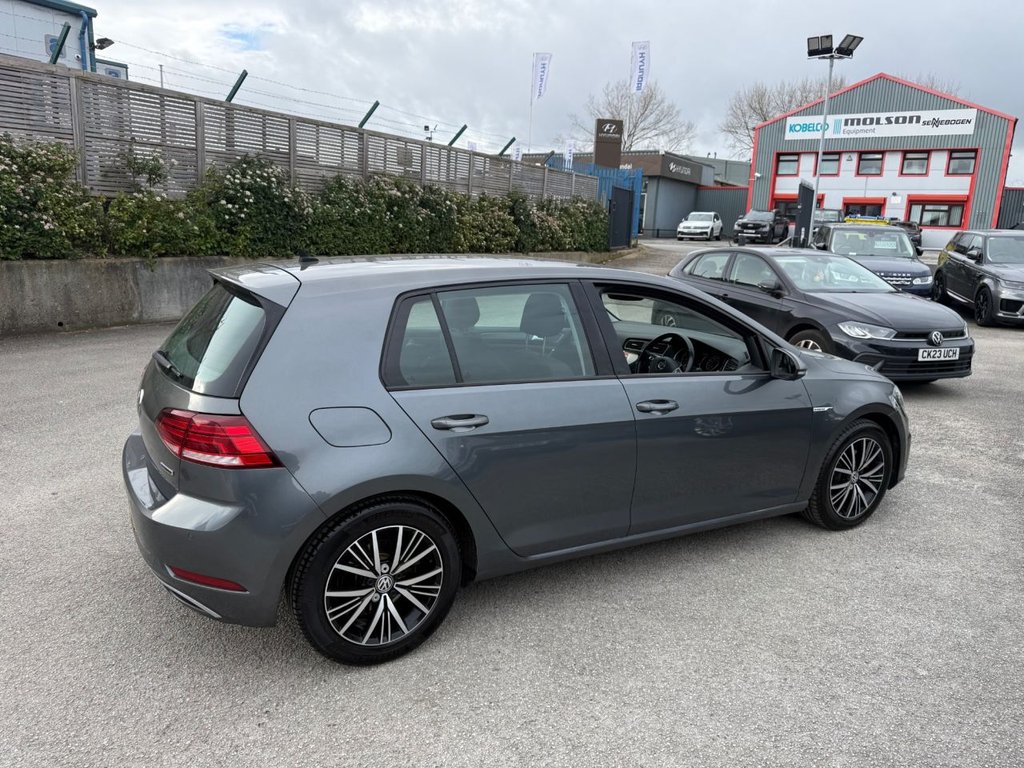 Used Volkswagen Golf 2018 for sale - 78166912: Photo 8