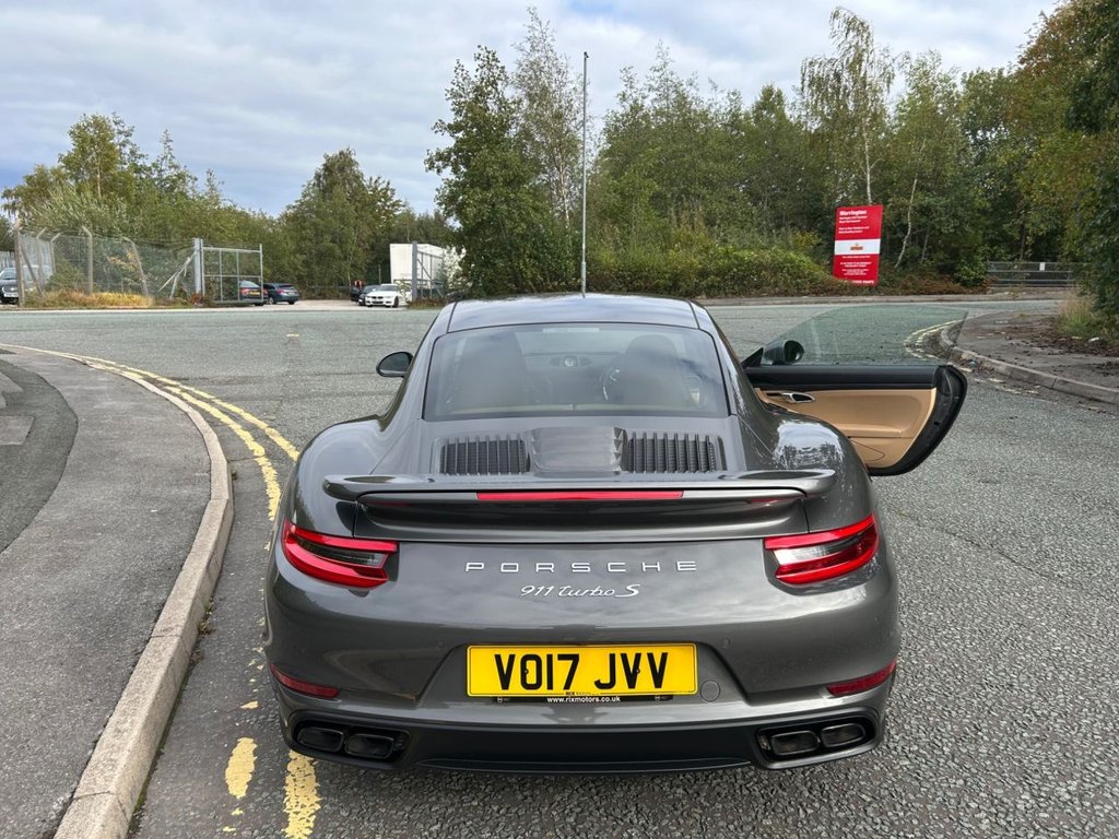 Used Porsche 911 2017 for sale - 75947938: Photo 15