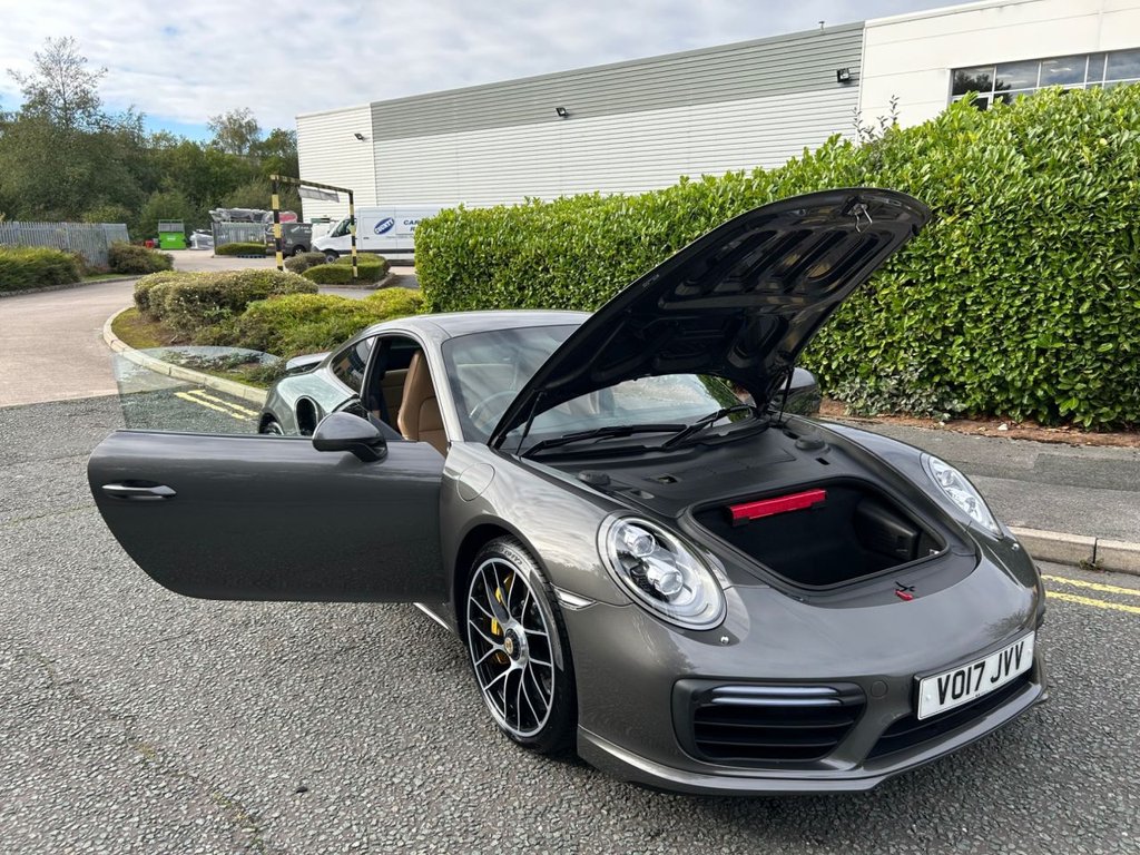 Used Porsche 911 2017 for sale - 75947938: Photo 20