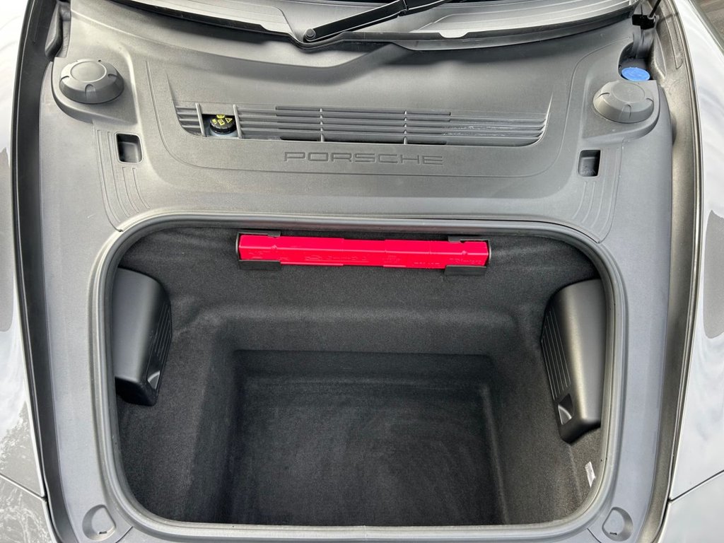 Used Porsche 911 2017 for sale - 75947938: Photo 21