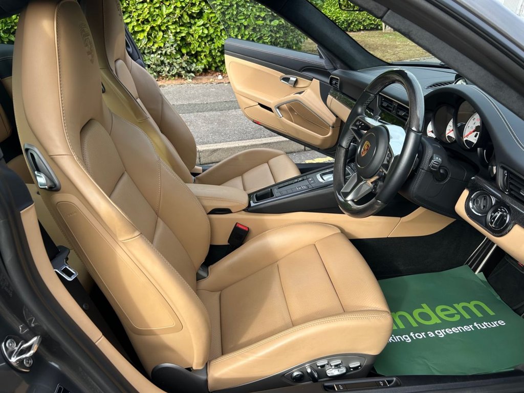 Used Porsche 911 2017 for sale - 75947938: Photo 32