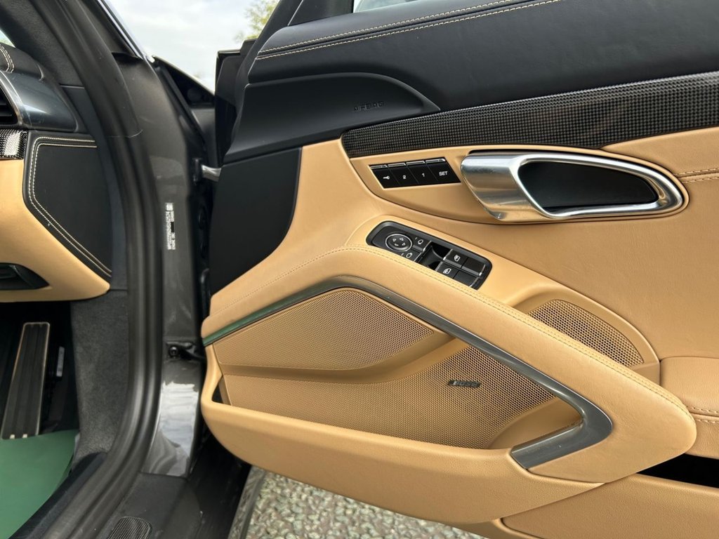 Used Porsche 911 2017 for sale - 75947938: Photo 34