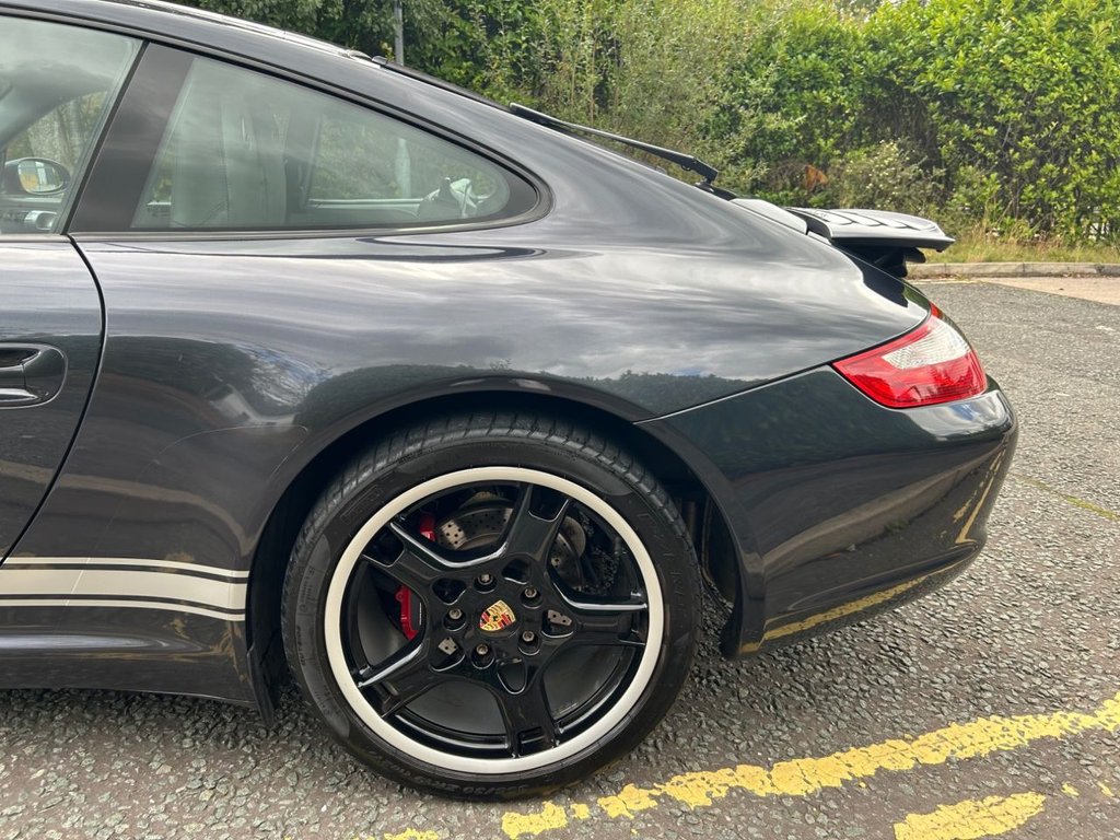 Used Porsche 911 2007 for sale - 76018632: Photo 12