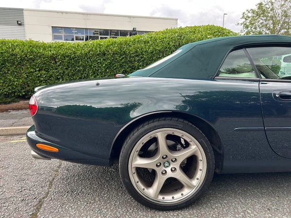 Used Jaguar XKR 2001 for sale - 75038113: Photo 11