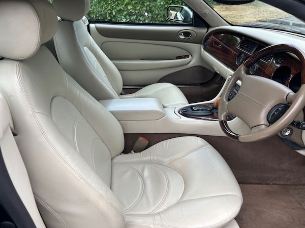 Used Jaguar XKR 2001 for sale - 75038113: Photo 20