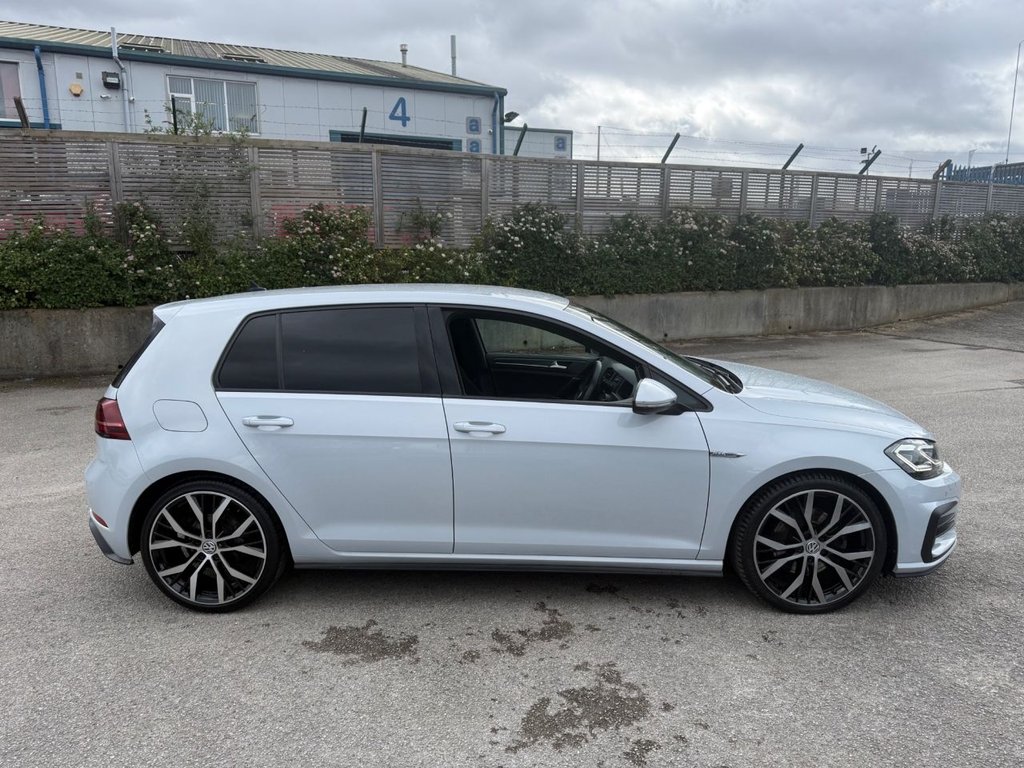 Used Volkswagen Golf 2018 for sale - 77436812: Photo 10