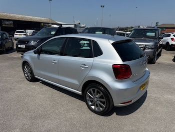 Used Volkswagen Polo 2014 for sale - 79196783: Photo
